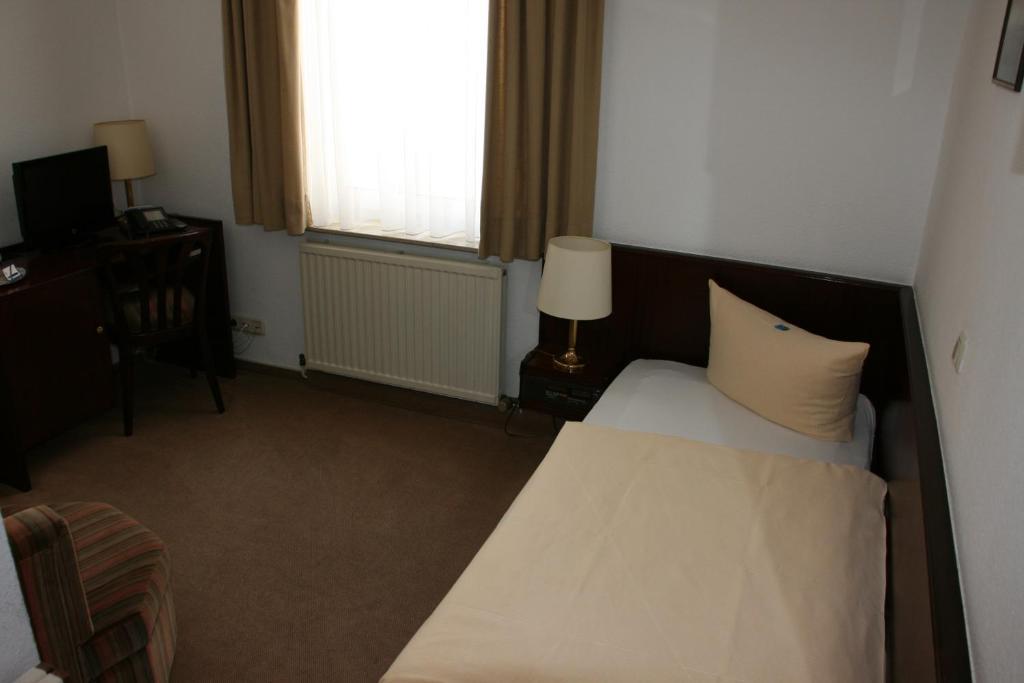 Hotel Diening Essen Cameră foto