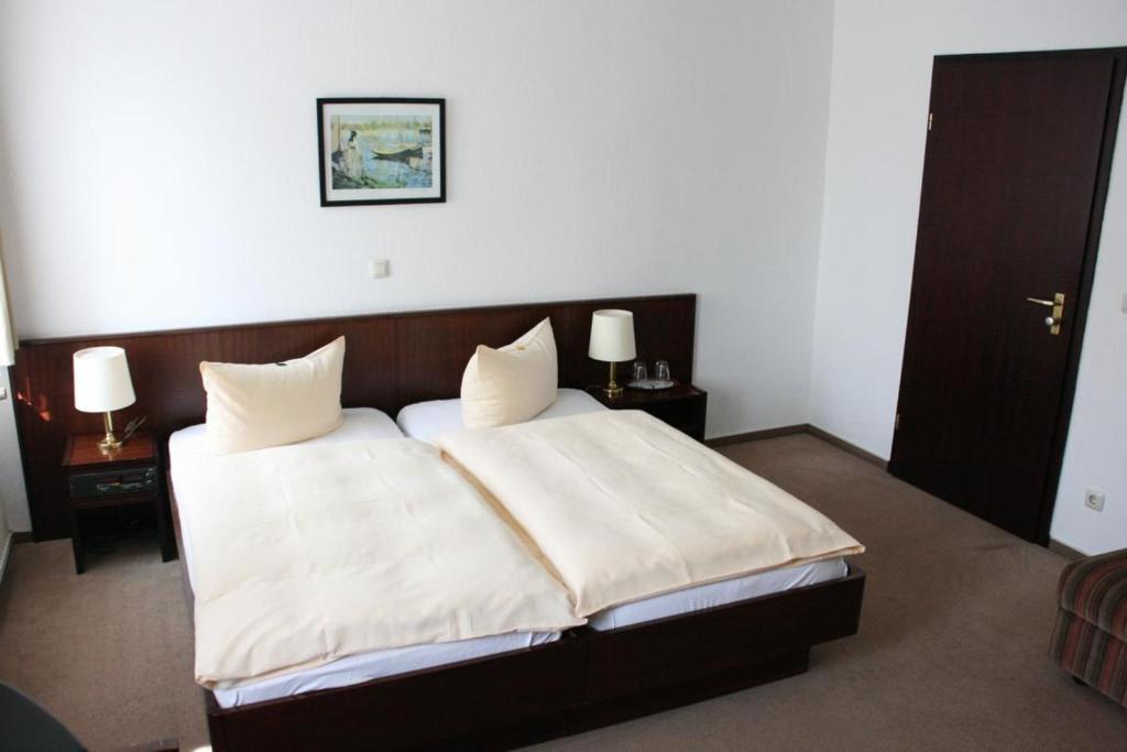 Hotel Diening Essen Cameră foto